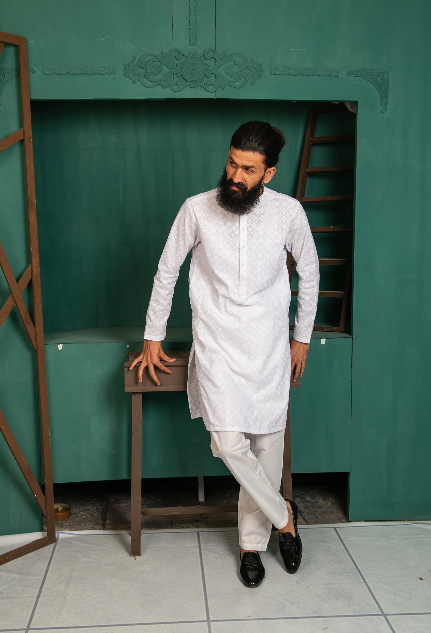 Off White CHIKANKARI KURTA